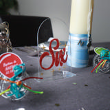 Personalisierbares Tischschild aus Acryl, rund